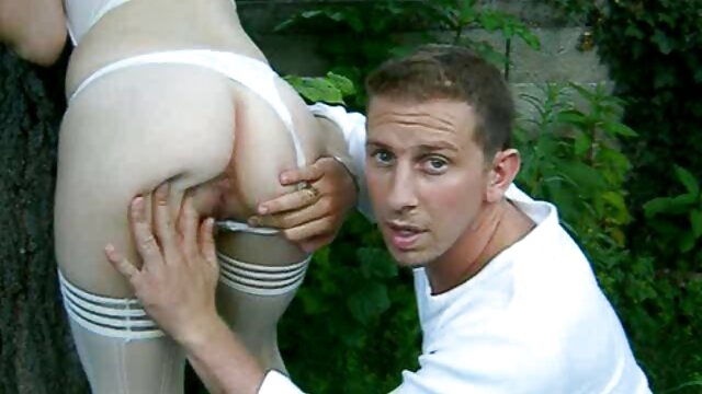 เงี่ยน นางระบำ วีดีโอ หี Tracy Gold masturbates บน cam